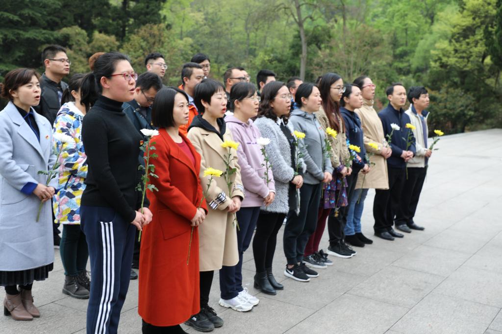 1 唱国歌